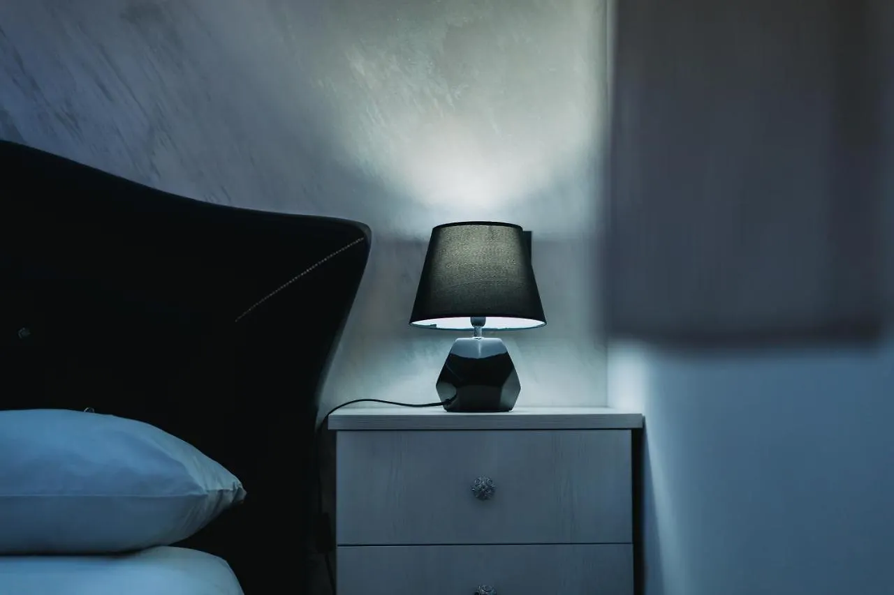 Dl Luxury B&B Napels 0*,  Italië