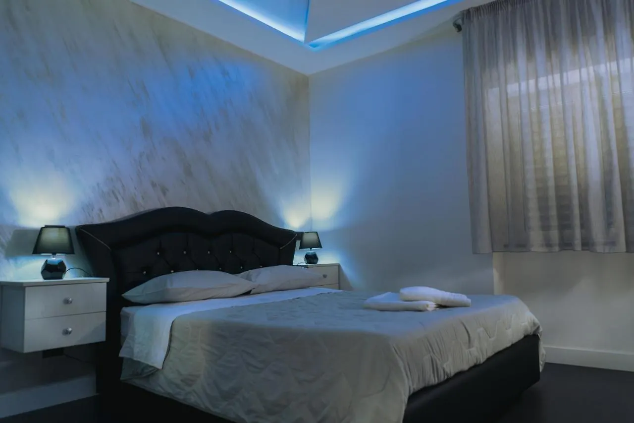 Gasthuis Dl Luxury B&B Napels Italië