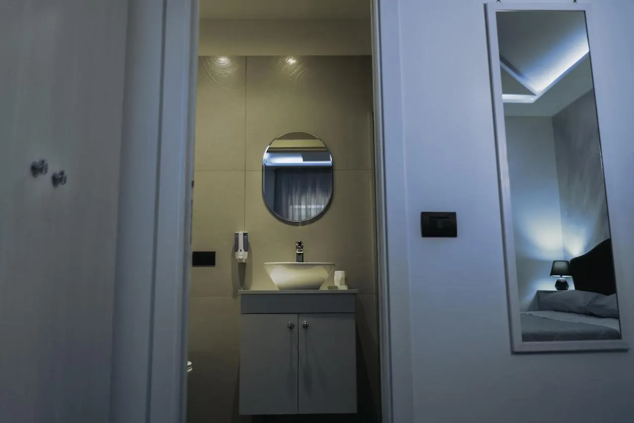 Dl Luxury B&B Naples